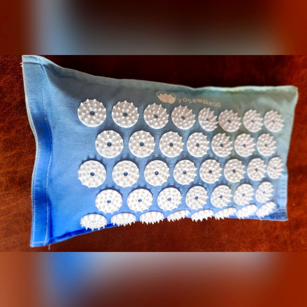 Yoga Wake Up Acupressure Pillow In Blue Ombre
